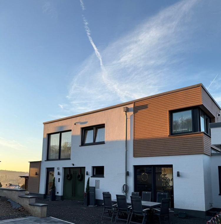 Wohnhaus – Foto 1